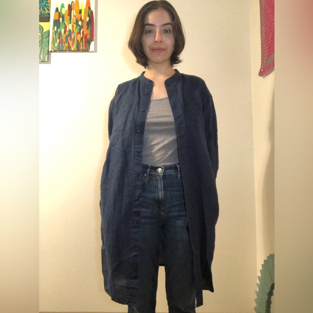 UNIQLO Navy button down